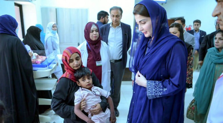 ہولی فیملی ہسپتال کے چلڈرن وارڈ میں مریض خوار، سینئر ڈاکٹروں کے بروقت راؤنڈ کا مطالبہ
